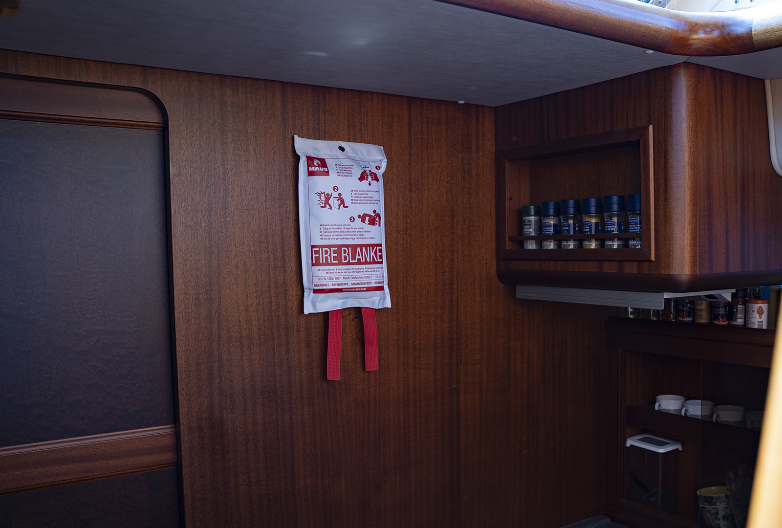 Maus-spain-espacios-barcos_0001_MAUS Dekke Mobil Boat