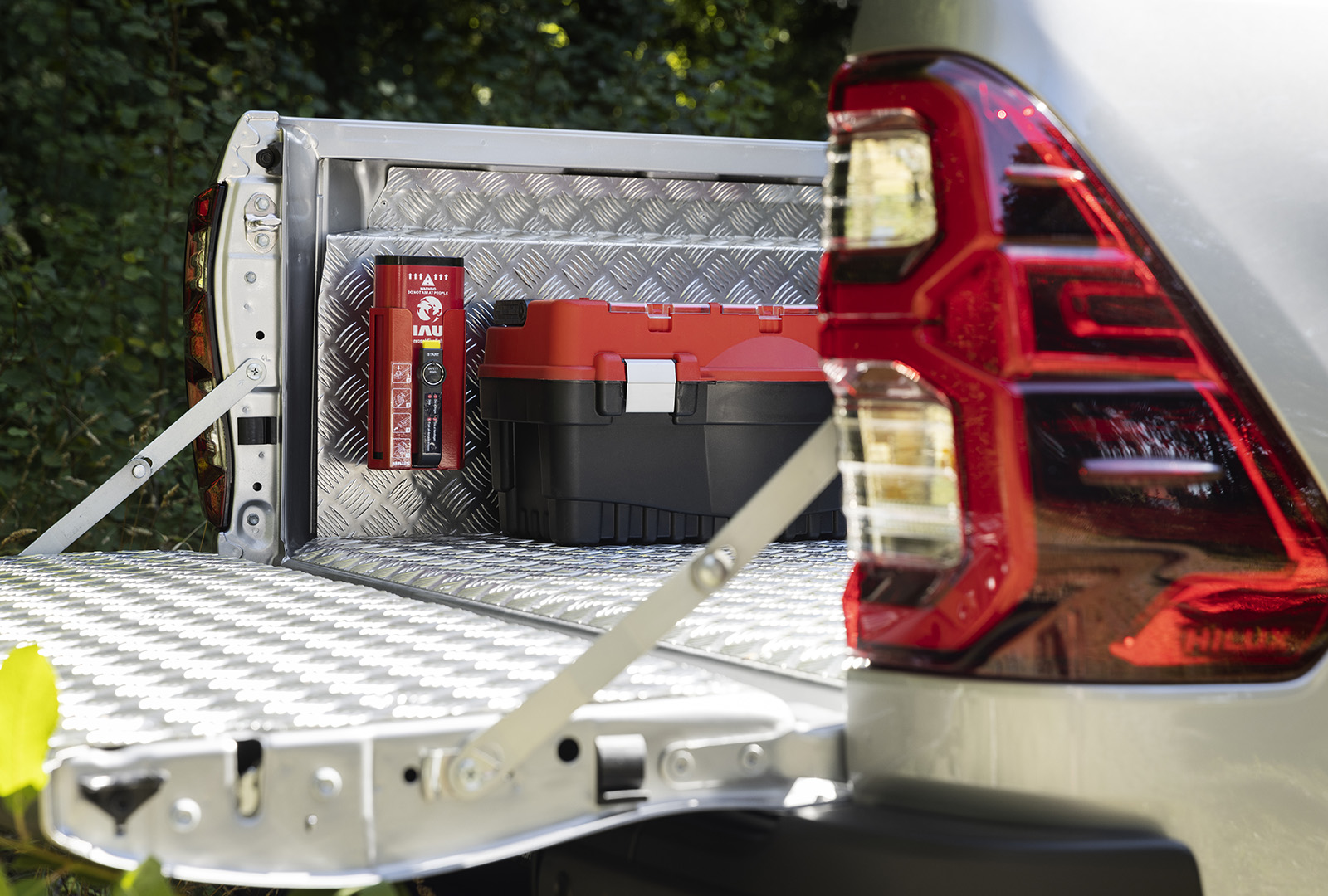 maus-spain-espacios-moto-coche_0004_maus-pickup-2